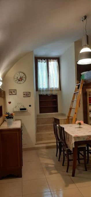 Residenza Nel Borgo Romano Mentana Eksteriør billede
